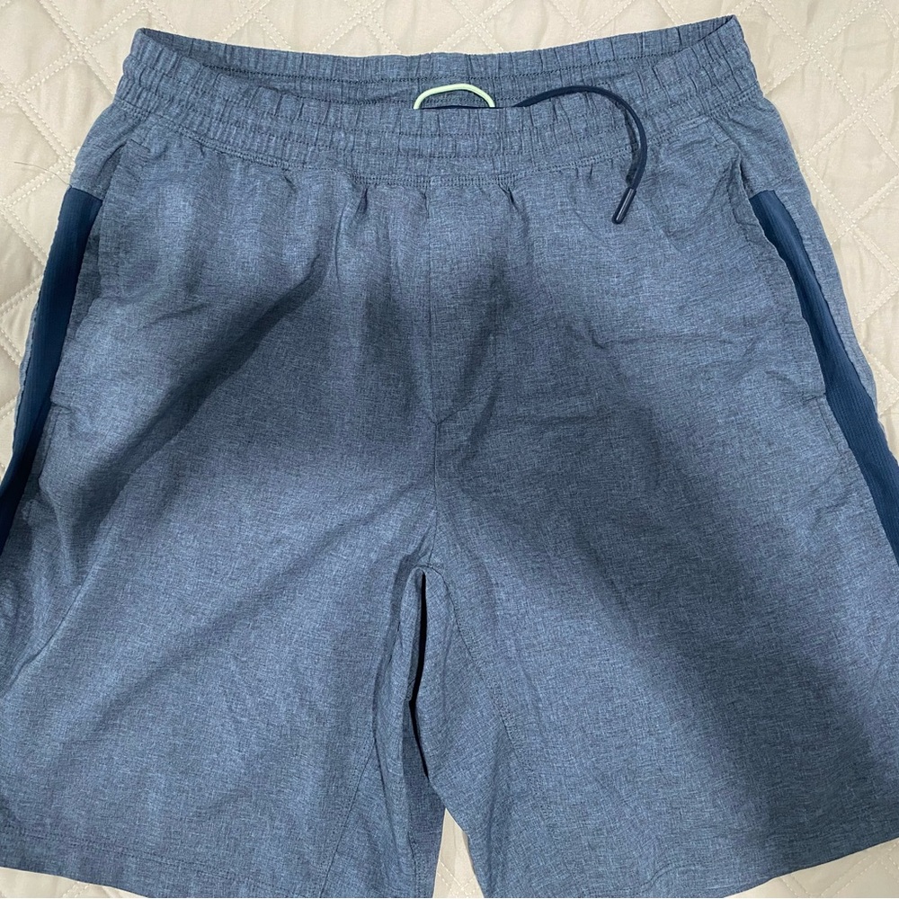 Men's Athletic Shorts in Heathered Blue